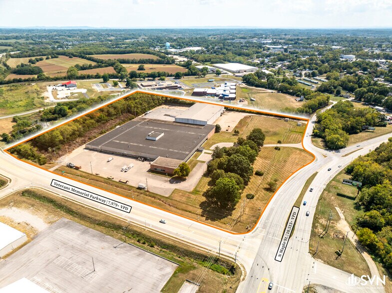 More Photos Of 695 N Main St, Winchester Industrial For Sale