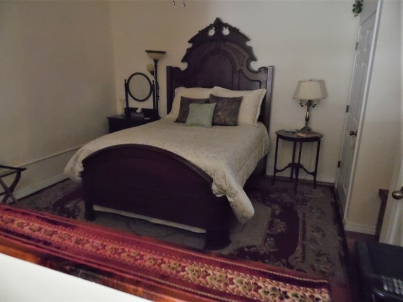 More Photos Of 75 Hillside Ave, Eureka Springs Hospitality For Sale