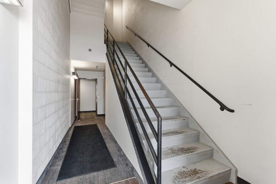 More Photos Of 403 4TH St NW, Bemidji Medical For Lease