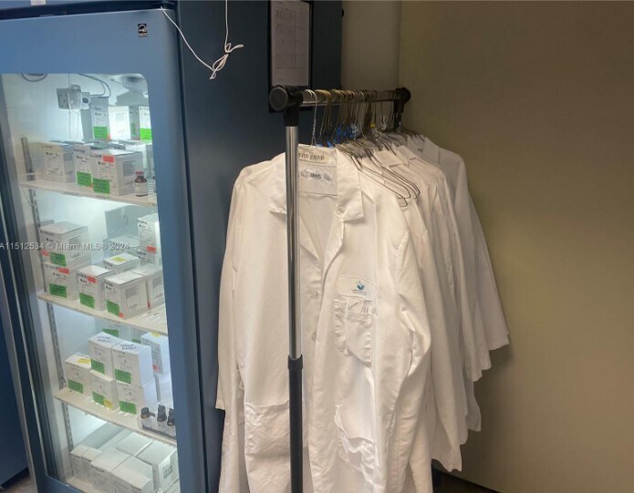 More Photos Of 8333 W McNab Rd, Tamarac Medical For Lease