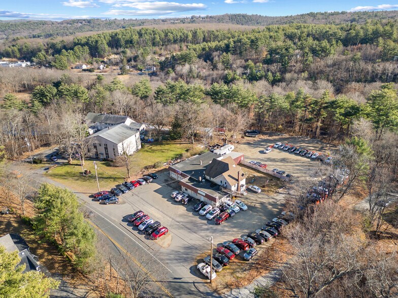 More Photos Of 990 S Main St, Athol Auto Dealership For Sale