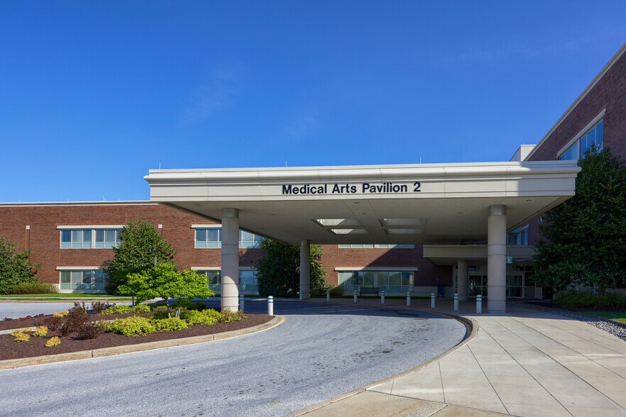 Primary Photo Of 4735 Ogletown Stanton Rd, Newark Medical For Lease