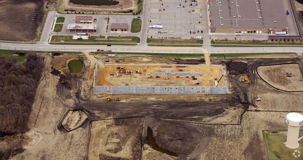 More Photos Of 2100 Commerce Dr, Carver Light Manufacturing For Lease