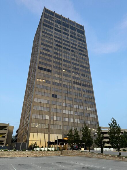 More Photos Of 1034 S Brentwood Blvd, Richmond Heights Office For Lease