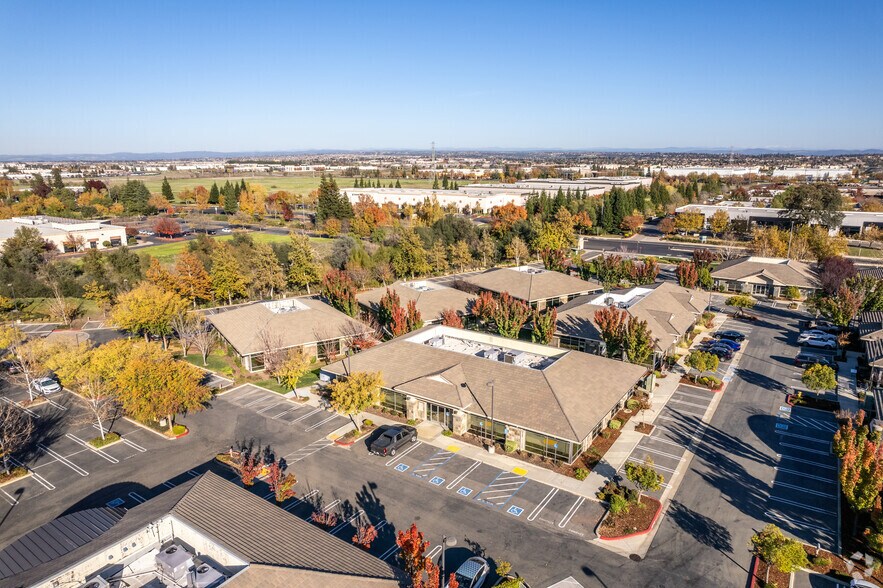 More Photos Of 1406 Blue Oaks Blvd, Roseville Medical For Lease