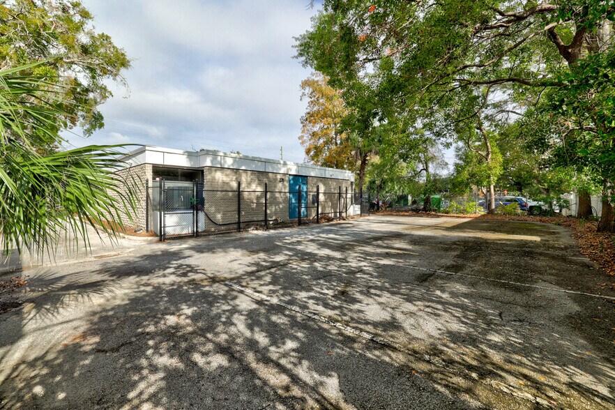 More Photos Of 2054 Park St, Jacksonville Medical For Lease
