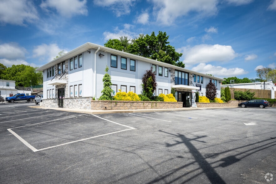 Primary Photo Of 1239 Hartford Ave, Johnston Medical For Sale