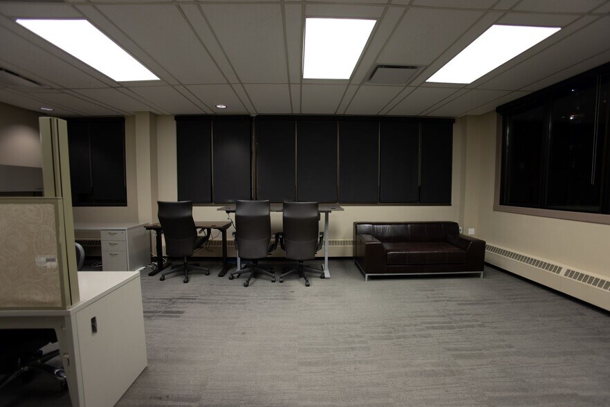 More Photos Of 602 12th Ave SW, Calgary Office For Sale