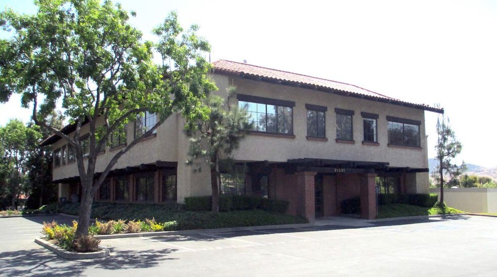More Photos Of 31351 Via Colinas, Westlake Village Office For Sale