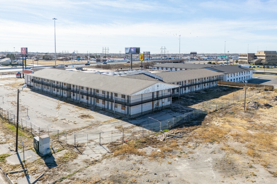 More Photos Of 2915 E Interstate 40, Amarillo Hotel For Sale