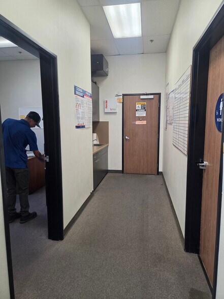 More Photos Of 3464 Webster Ave, Perris Manufacturing For Lease