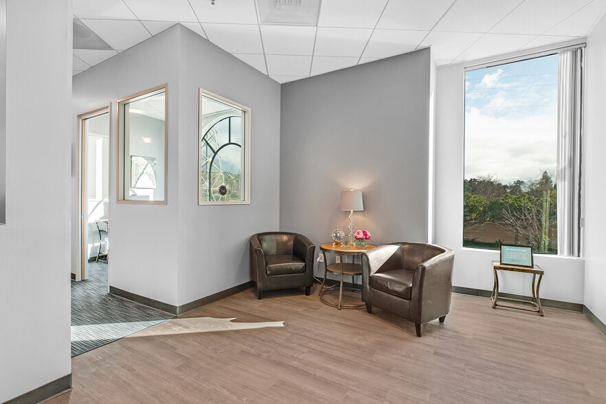 More Photos Of 41111 Mission Blvd, Fremont Office For Lease