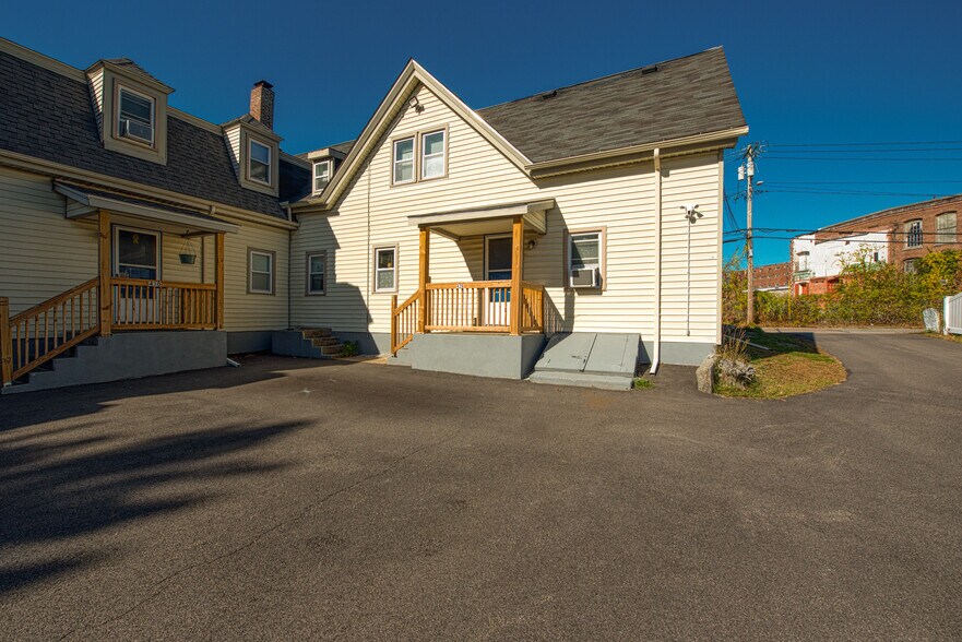 More Photos Of 426-434 Whittenton St, Taunton Apartments For Sale