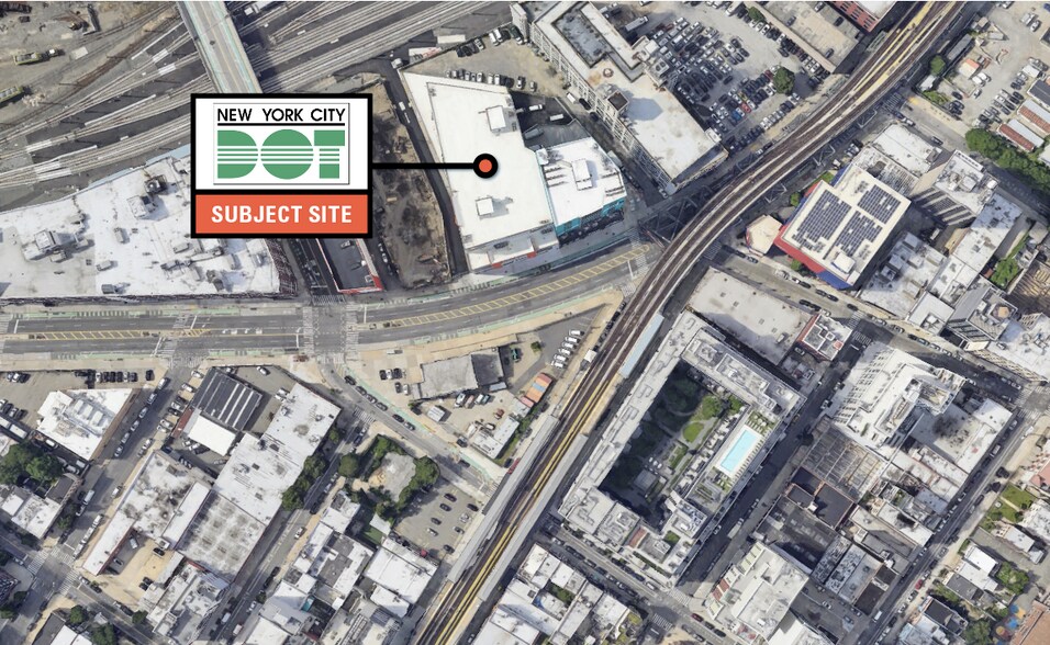 More Photos Of 3108 Northern Blvd, Long Island City Showroom For Sale