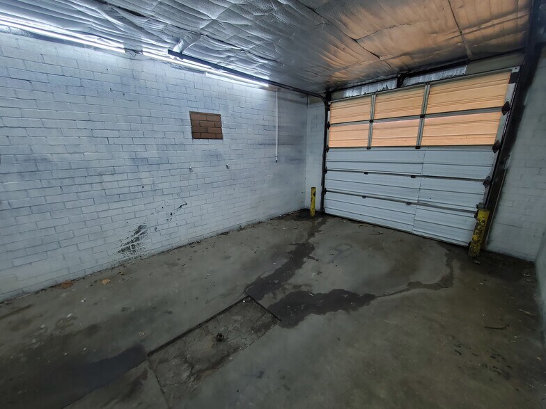 More Photos Of 726 S Blanchard St, Findlay Carwash For Sale