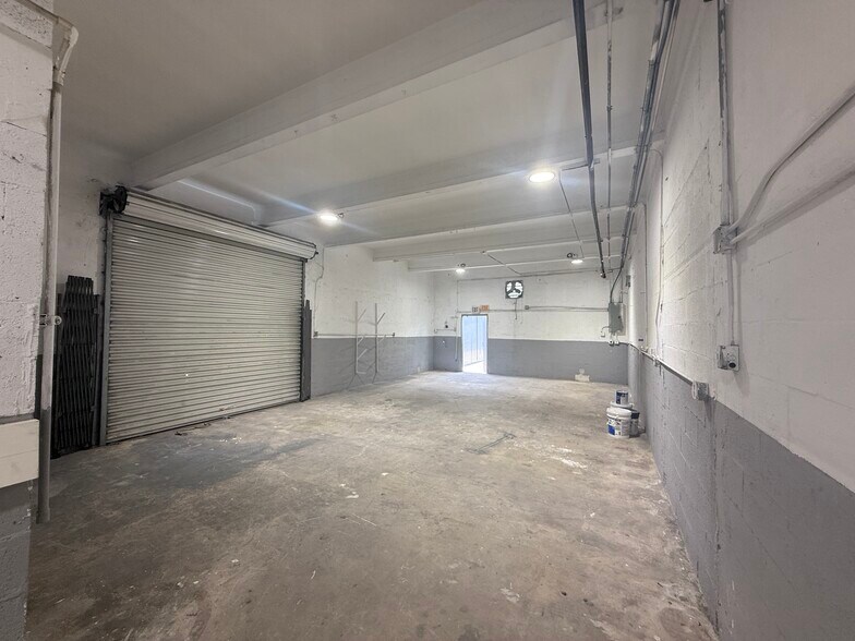 More Photos Of 743-749 NW 23rd St, Miami Food Processing For Sale