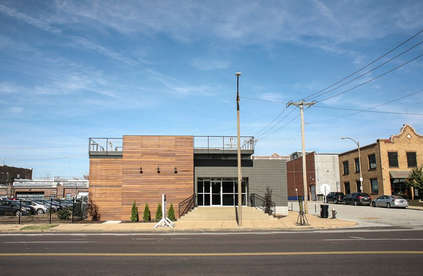 More Photos Of 3101 Olive St, Saint Louis Loft Creative Space For Lease