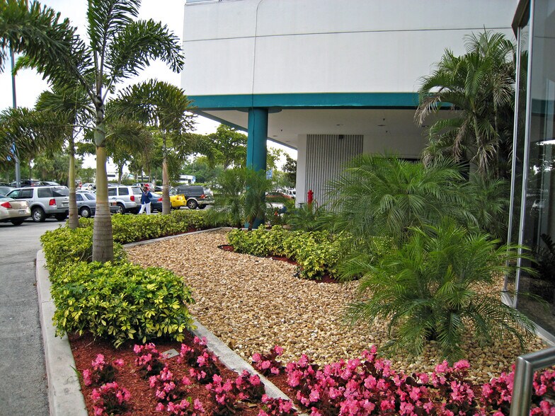 More Photos Of 5150 Linton Blvd, Delray Beach Unknown For Lease