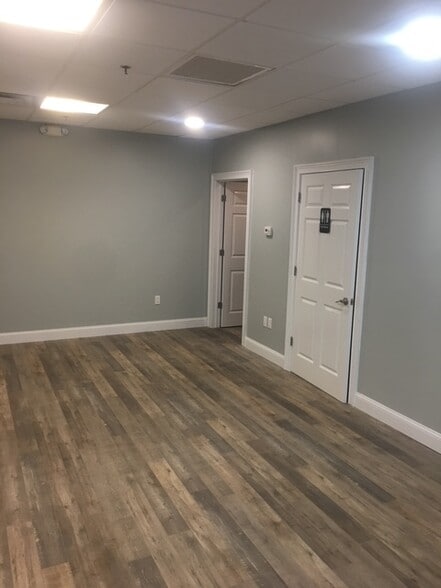 More Photos Of 112 N Broadway, South Amboy Storefront Retail Residential For Sale