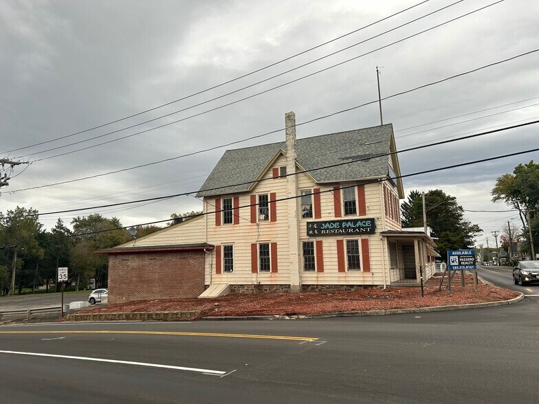 More Photos Of 602 Ridge Rd, Webster Restaurant For Sale