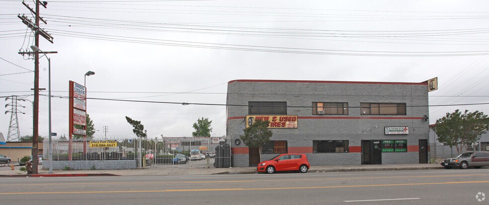 More Photos Of 11232 Vanowen St, North Hollywood Storefront Retail Office For Lease