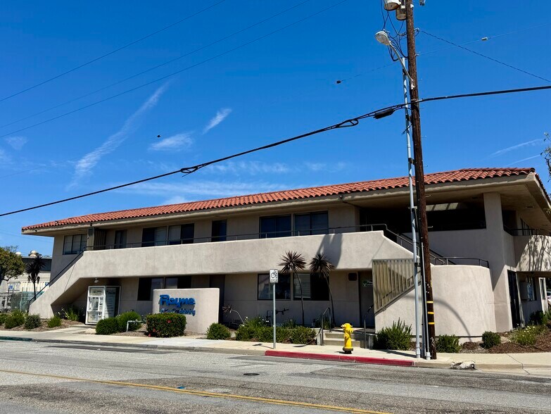More Photos Of 3775 Market St, Ventura Office For Lease
