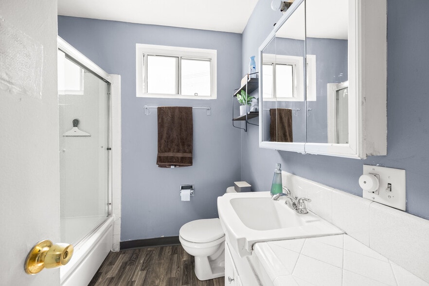 More Photos Of 1513-1515 Colorado Blvd, Los Angeles Apartments For Sale