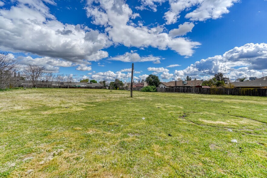 More Photos Of 4516 N Chestnut Ave, Fresno Land For Sale