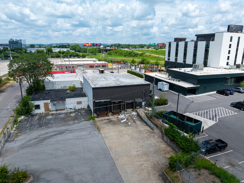 More Photos Of 200 Howerton Ave, Nashville Warehouse For Lease