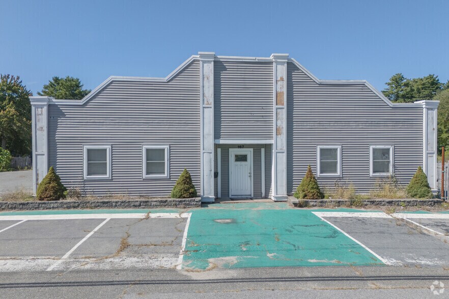 More Photos Of 167 Marion Rd, Wareham Industrial For Sale