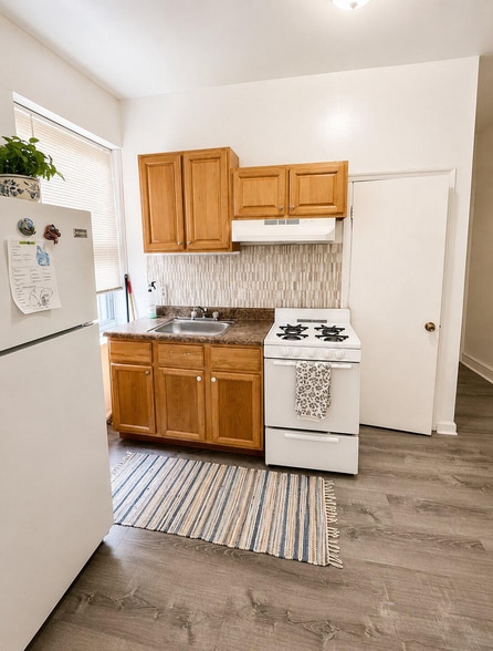 More Photos Of 7020 Woodland Ave, Philadelphia Apartments For Sale