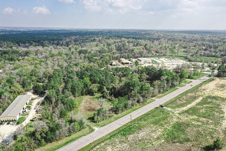 More Photos Of 4 Acres Highway 75 N, Willis Land For Sale