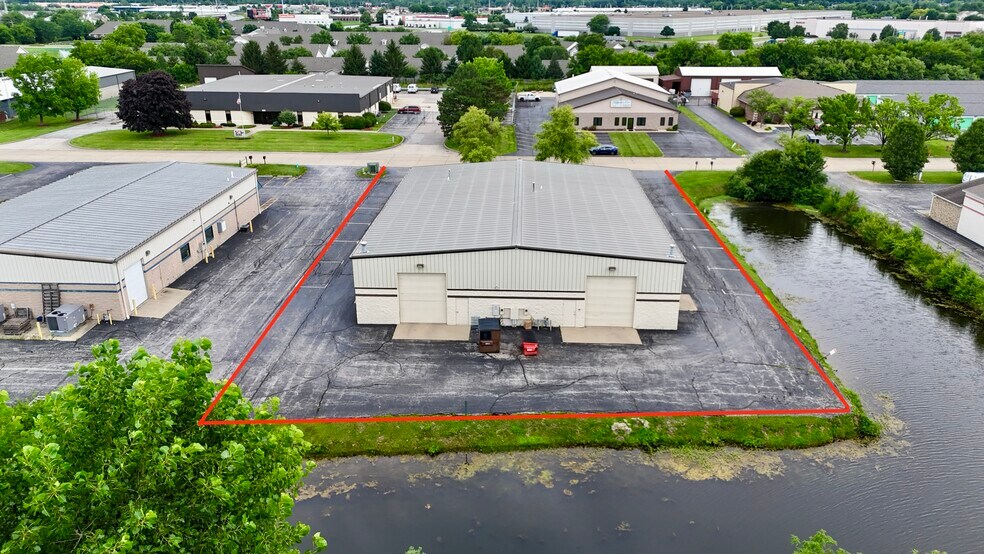 More Photos Of 5237 Commerce Cir, Indianapolis Warehouse For Sale