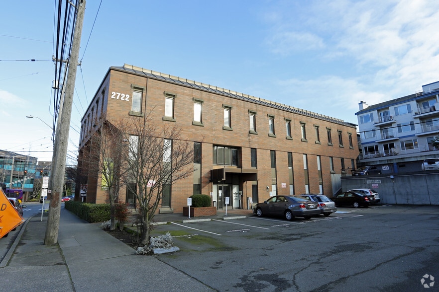 More Photos Of 2722 Eastlake Ave E, Seattle Office For Lease