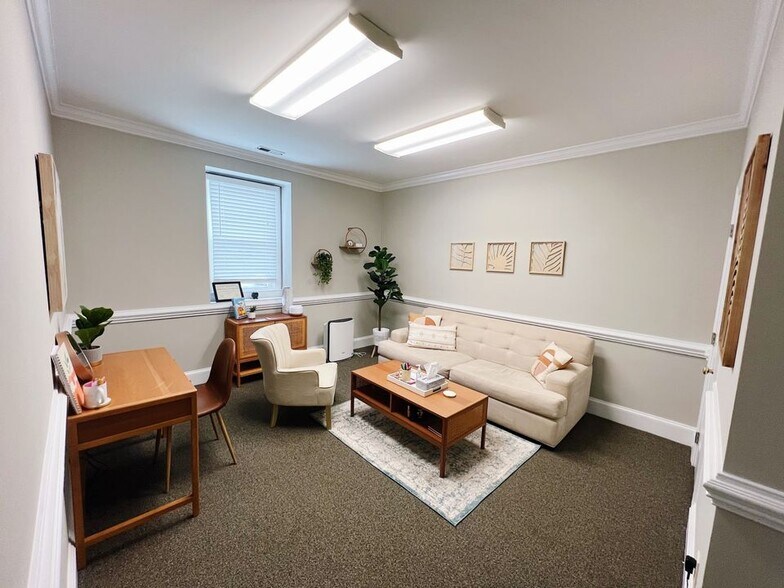 More Photos Of 172-182 Mine Lake Ct, Raleigh Office For Sale