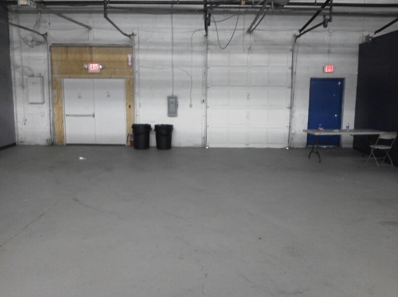 More Photos Of 1001 W Washington St, Norristown Warehouse For Lease