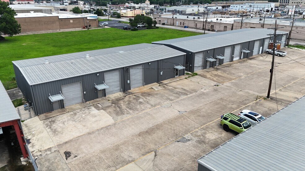 Primary Photo Of 51-89 Sawyer St, Beaumont Flex For Sale