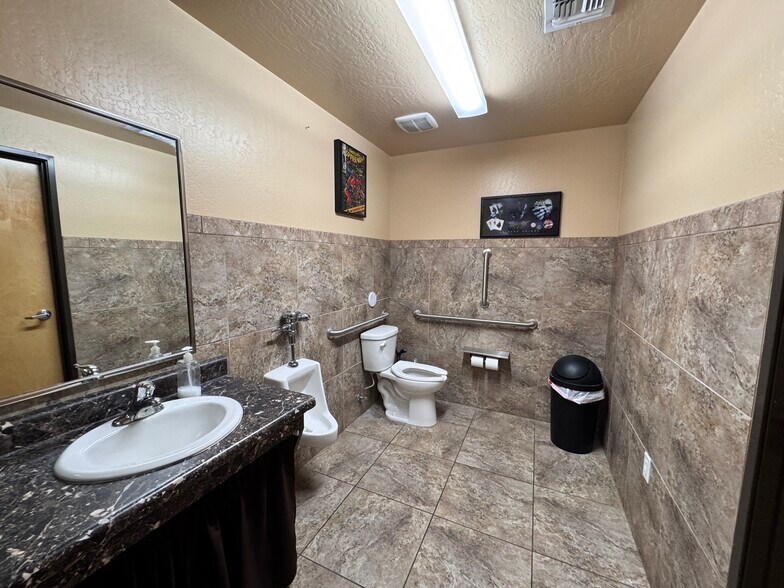 More Photos Of 1810 N Rosemont, Mesa Warehouse For Sale