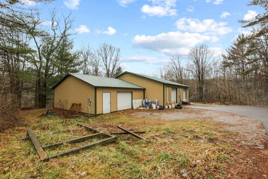 More Photos Of 5734 Durbin Rd, Bellville Specialty For Sale