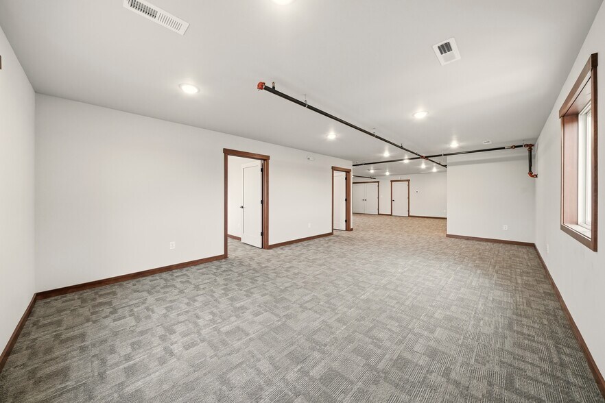 More Photos Of 1408 N Jackrabbit Ln, Belgrade Office For Sale