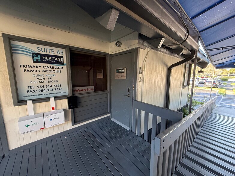 More Photos Of 8200 W Sunrise Blvd, Plantation Office For Sale