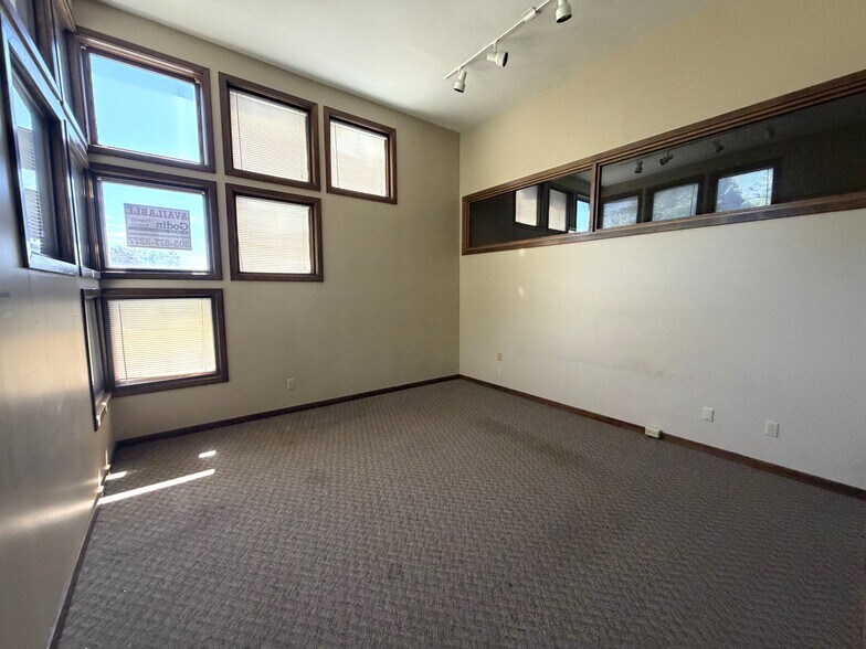 More Photos Of 51 Sherman Hill Rd, Woodbury Medical For Sale