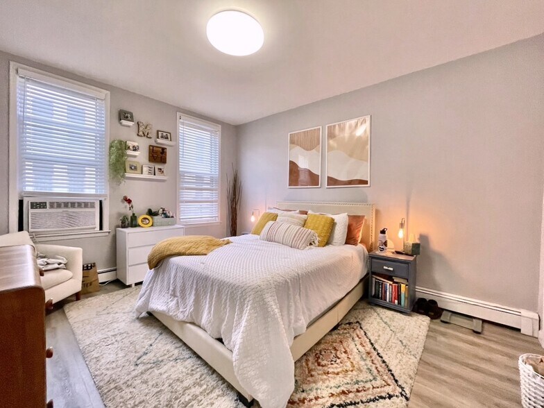 More Photos Of 227 Clinton St, Hoboken Apartments For Sale