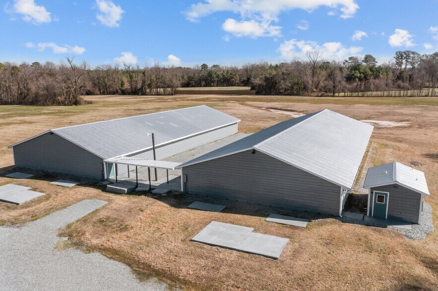 More Photos Of 9572 Hwy 41 W, Pink Hill Land For Sale