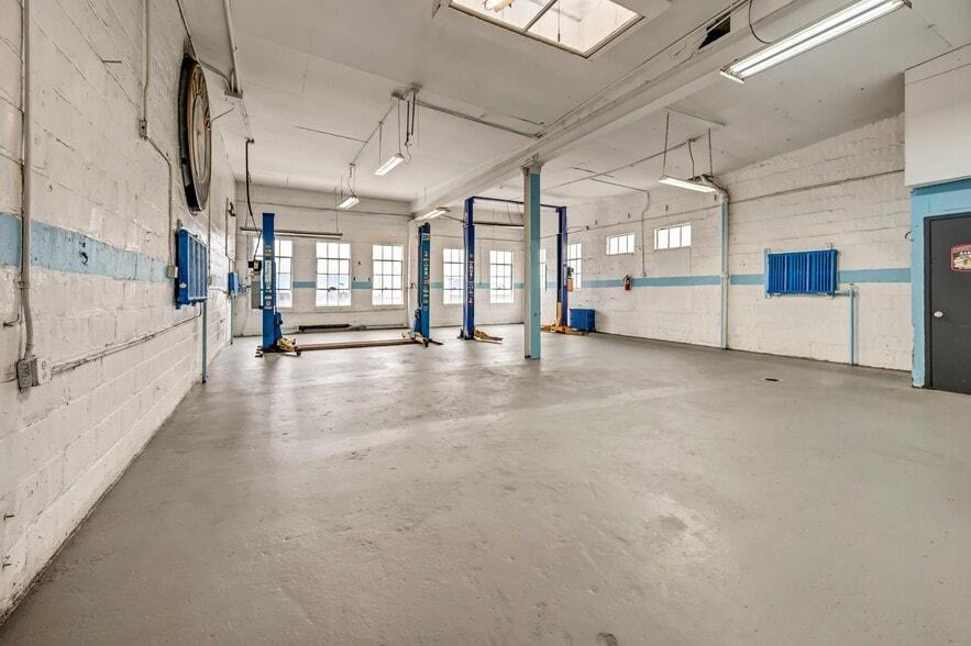 More Photos Of 914-920 Old Nepperhan Ave, Yonkers Storefront For Sale