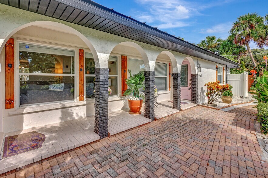 More Photos Of 1505 Coral Ave, Vero Beach Apartments For Sale