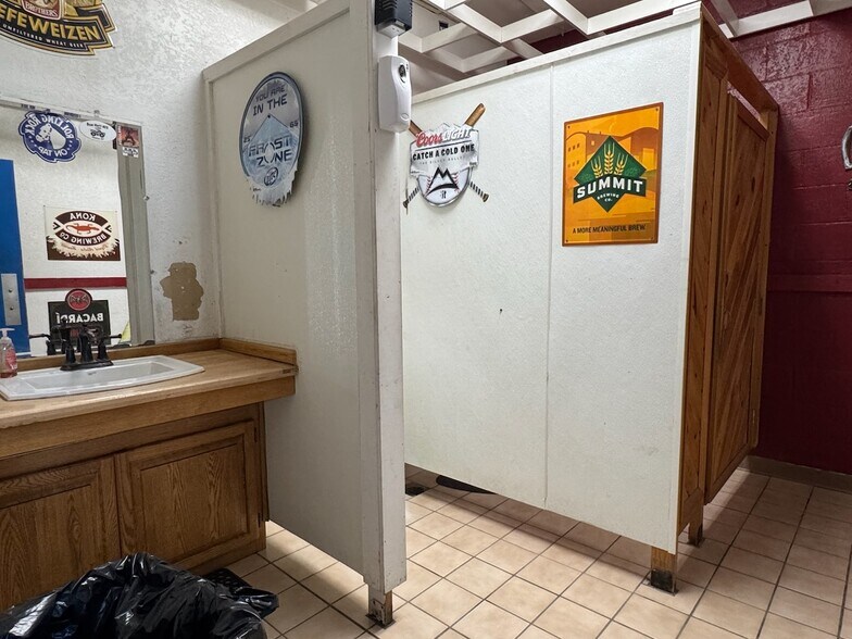 More Photos Of 68290 S Main St, Iron River General Retail For Sale