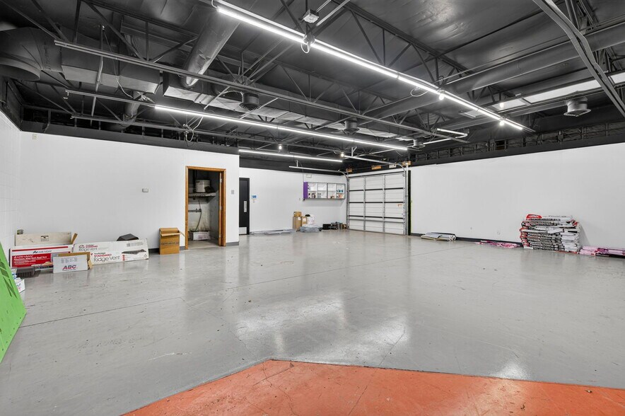 More Photos Of 5601 S Campbell Ave, Springfield General Retail For Sale