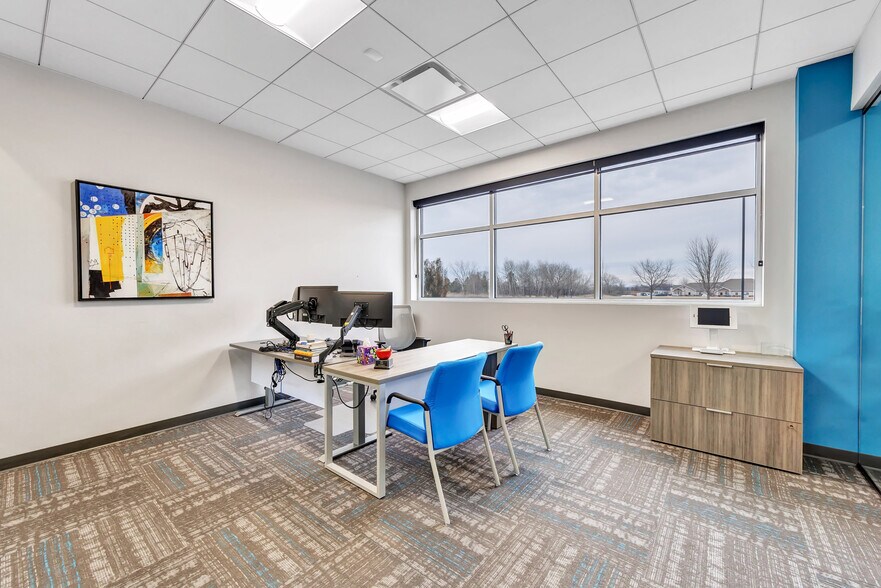 More Photos Of 3450 Packerland Dr, De Pere Medical For Lease