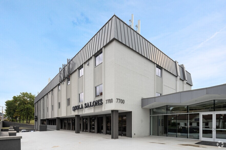 More Photos Of 7700-7750 Clayton Rd, Richmond Heights Office For Sale